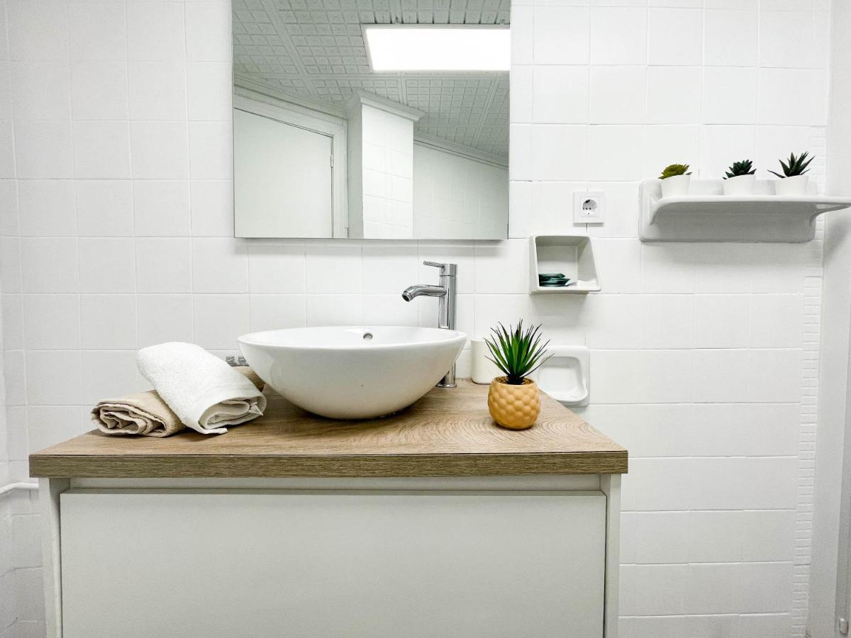 Modern 2 Bedroom Apartment Close To City Center Alicante Exteriör bild